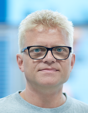 Peter Larsen
